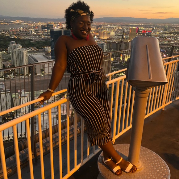 Meet Your Posher - Picture 3 of 3